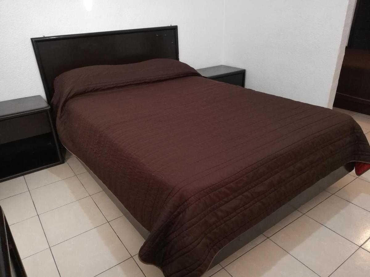 OYO Hotel Casa Real Matehuala Bagian luar foto